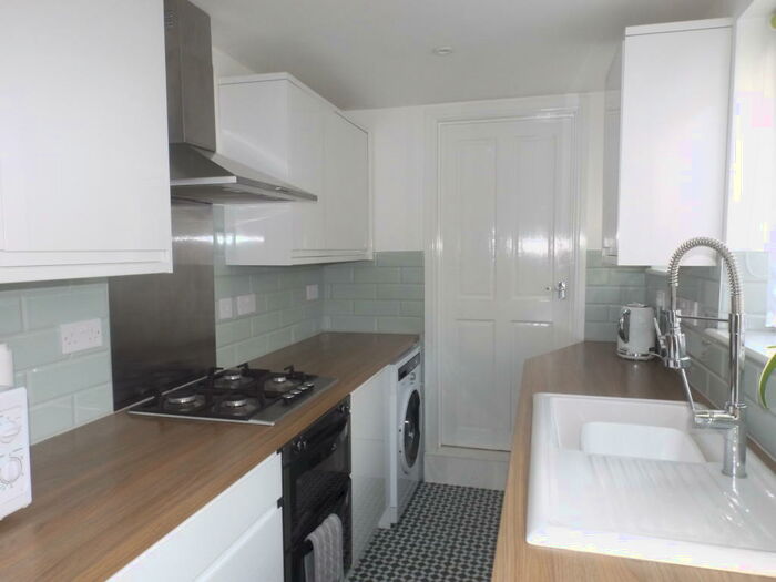 3 Bedroom House To Rent In Weymouth Street, Hemel Hempstead, HP3