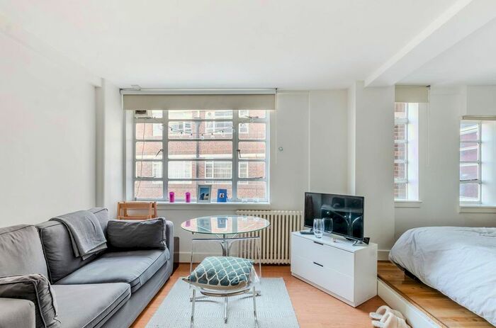 Studio To Rent In Sloane Avenue, Chelsea, London, SW3