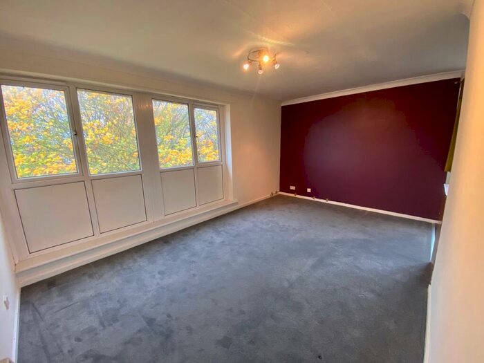 2 Bedroom Flat To Rent In Wark Court, South Gosforth, NE3