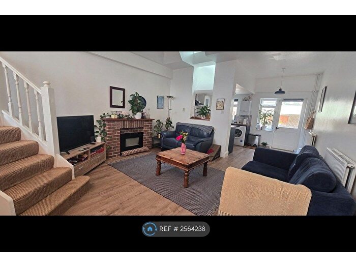 2 Bedroom Terraced House To Rent In College Street, Brighton, BN2