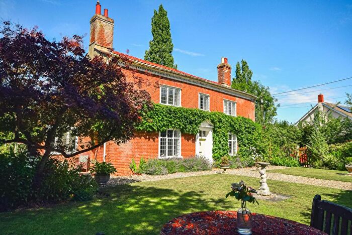 4 Bedroom Detached House For Sale In Hardingham, NR9