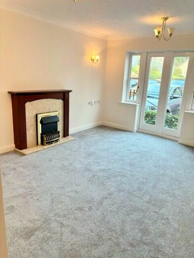 2 Bedroom Flat For Sale In Brompton Court, St. Stephens Road, Bournemouth, Dorset, BH2