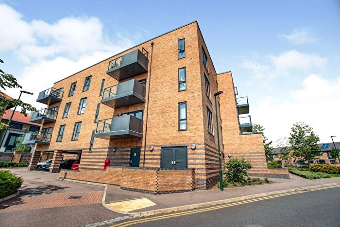 2 Bedroom Flat For Sale In Sterling Road, Bexleyheath, DA7