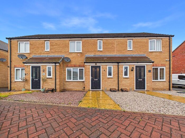 3 Bedroom Terraced House For Sale In Daphne Grove, Peterborough, PE2