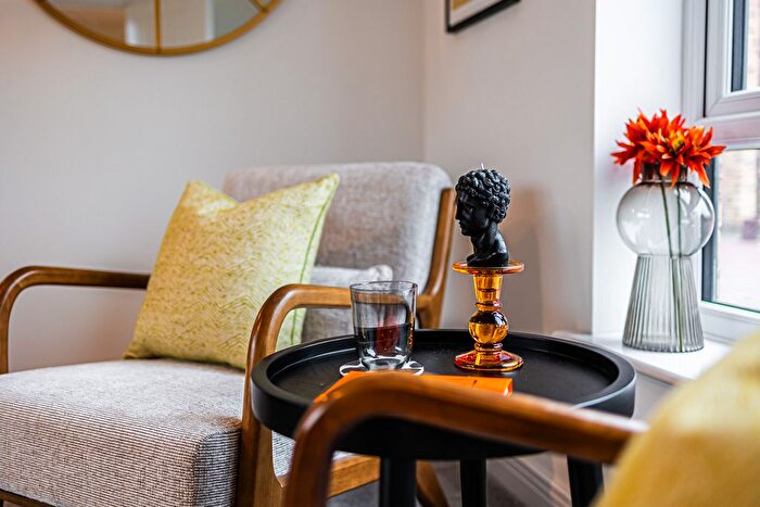 3 Bedroom Terraced House For Sale In Alexandra Road, Southend-On-Sea, SS3