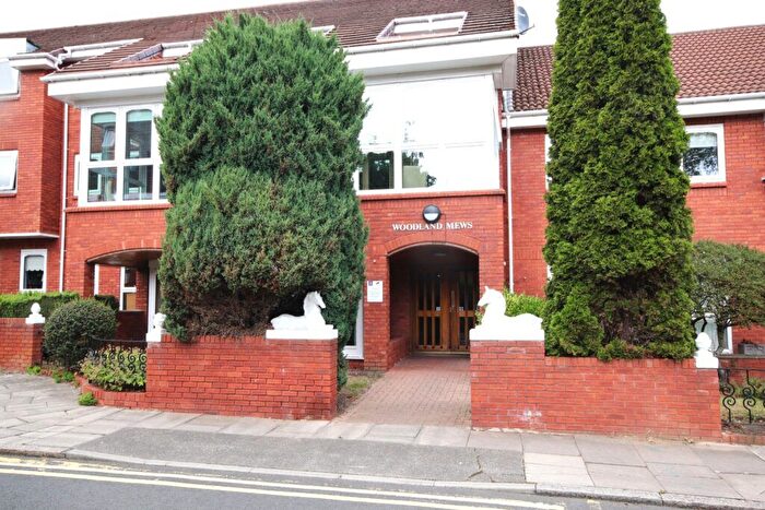 2 Bedroom Flat For Sale In Woodland Mews, Jesmond, NE2