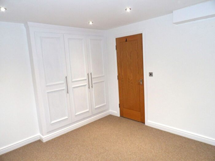 1 Bedroom Flat To Rent In Welbeck Road, Doncaster, DN4