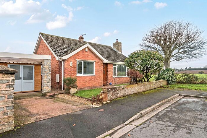 3 Bedroom Detached Bungalow For Sale In Ruishton, Taunton, TA3