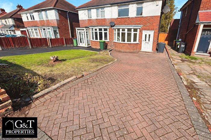 2 Bedroom Semi Detached House To Rent In Pine Road, Tividale, Oldbury, B69