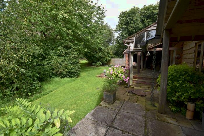 1 Bedroom Flat To Rent In Neen Sollars, Kidderminster, DY14
