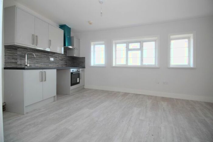 2 Bedroom Flat To Rent In Bellegrove Road, DA16