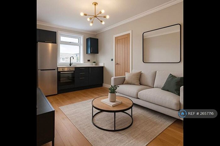2 Bedroom Flat To Rent In Old Church Road, London, E4