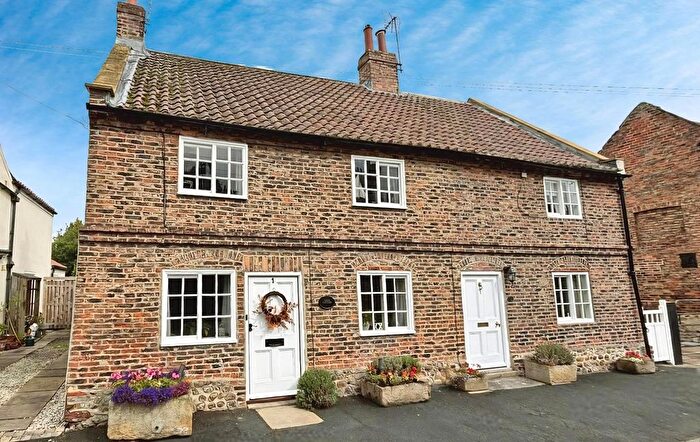 3 Bedroom Property For Sale In Low Road, Boroughbridge, York, YO51