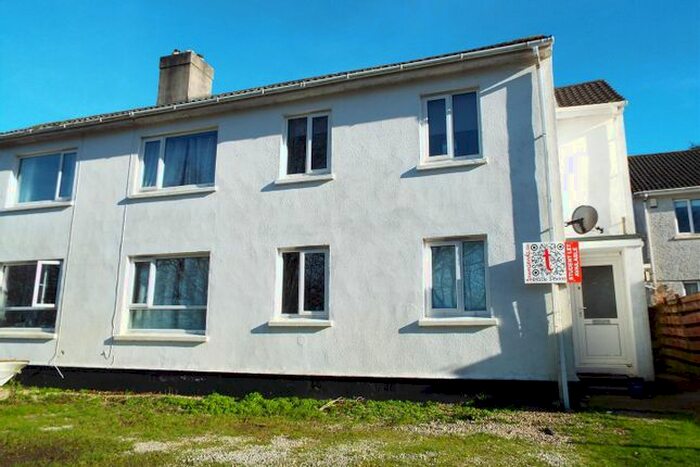 3 Bedroom Flat To Rent In Dracaena View, Falmouth TR11