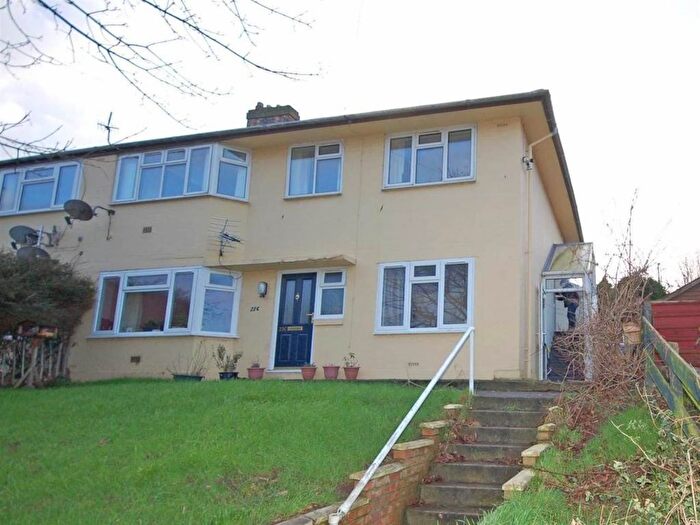 2 Bedroom Property To Rent In Penparcau, Aberystwyth, Ceredigion, SY23