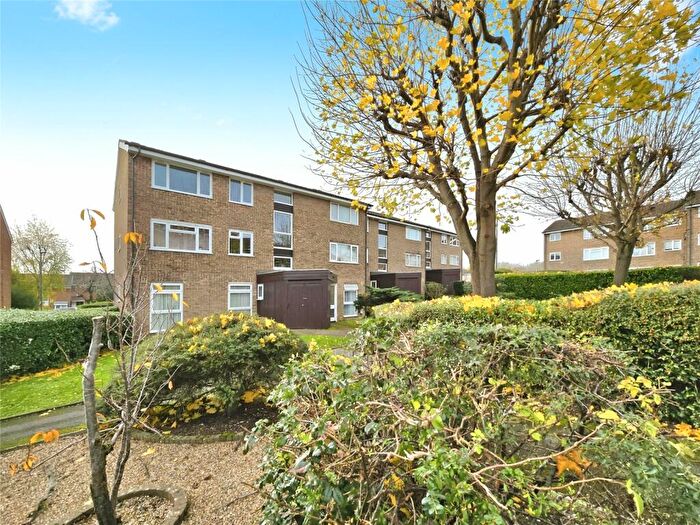 1 Bedroom Flat For Sale In Coleridge Way, Orpington, BR6