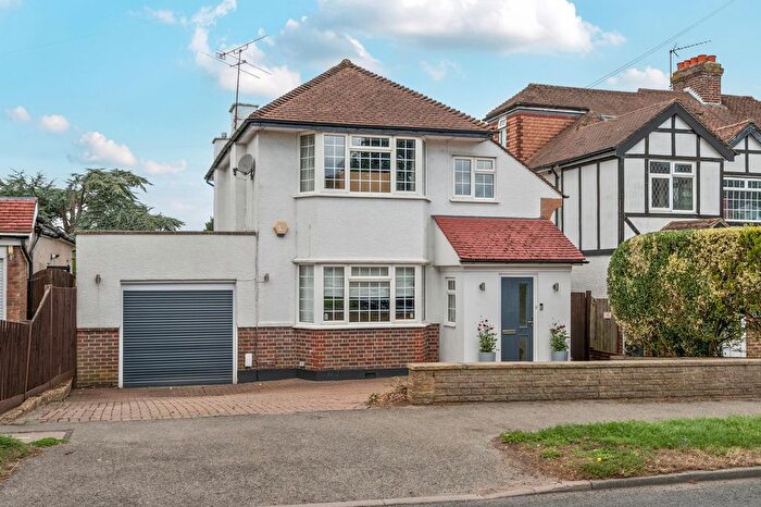 3 Bedroom Detached House For Sale In Merland Rise, Epsom, KT18