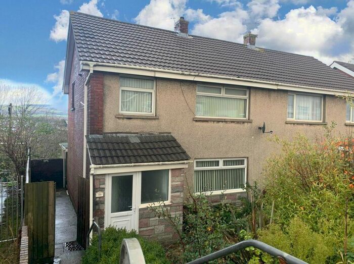 3 Bedroom Property To Rent In Ael Y Bryn, North Cornelly, Bridgend, CF33
