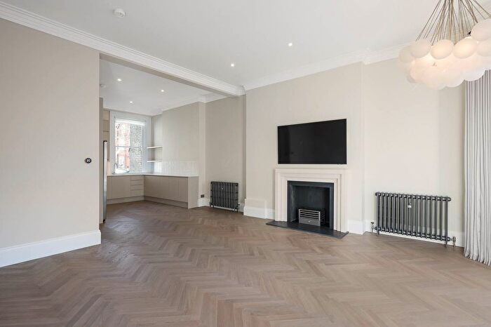 5 Bedroom Terraced House To Rent In Ralston Street, London, SW3