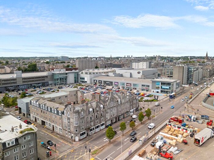 1 Bedroom Flat To Rent In Market Street, Aberdeen, AB11