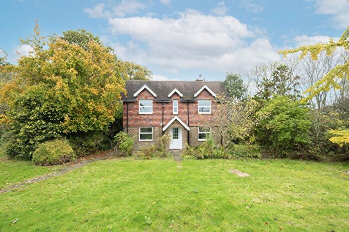 3 Bedroom Detached House To Rent In Denne Park, Horsham, West Sussex, RH13