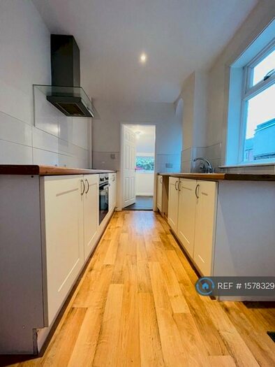 2 Bedroom Terraced House To Rent In Belle Isle Road, Hucknall, Nottingham, NG15