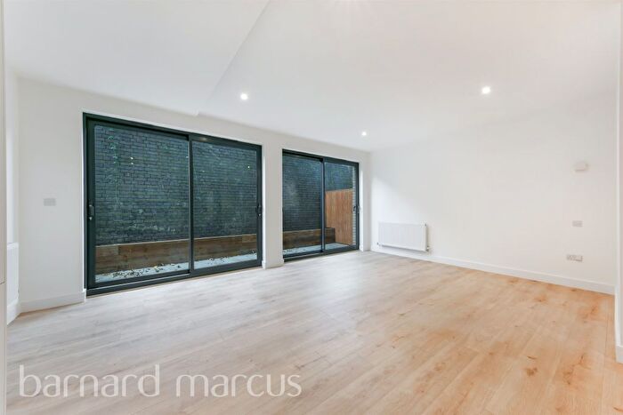 Studio For Sale In Acacia Road, London, SW16
