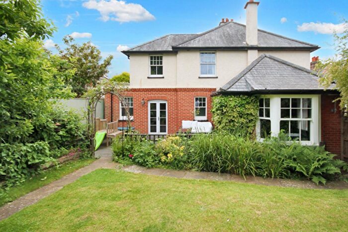 3 Bedroom Semi Detached House To Rent In Magazine Place, Leatherhead, KT22