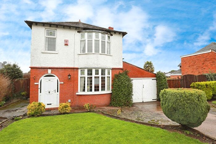 3 Bedroom Detached House For Sale In Valley Road, Crewe, Cheshire, CW2