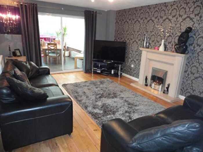 1 Bedroom Detached House To Rent In Wallbrook Drive, Mancehster, M9