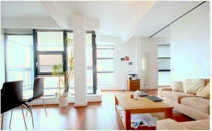 2 Bedroom Flat To Rent In Hailings Wharf, Channelsea Road, Olympic Park, Olympic Village, Straford, London, E15