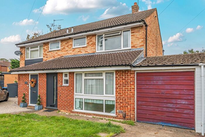3 Bedroom Semi-Detached House For Sale In Avon Close, Addlestone, KT15
