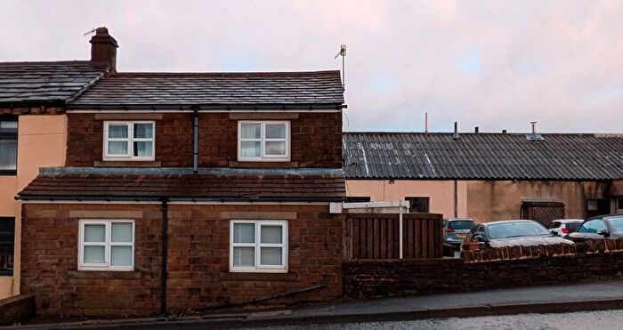 2 Bedroom Semi-Detached House For Sale In Keelham, Denholme, Bradford, BD13