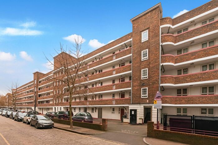 4 Bedroom House To Rent In Boyd Street, London, E1