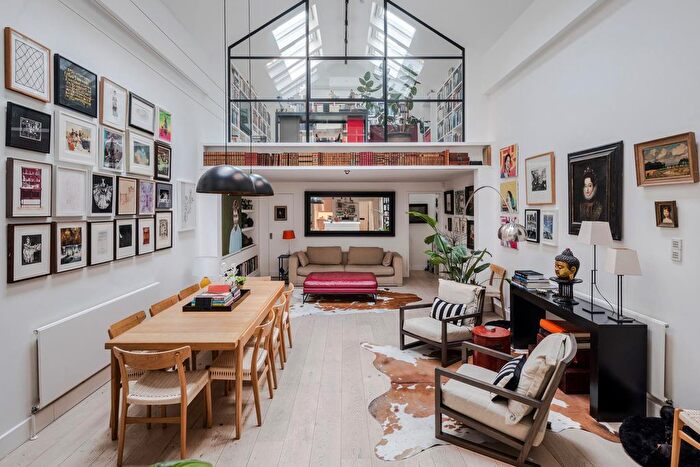 3 Bedroom Terraced House For Sale In Petersham Lane, London, SW7