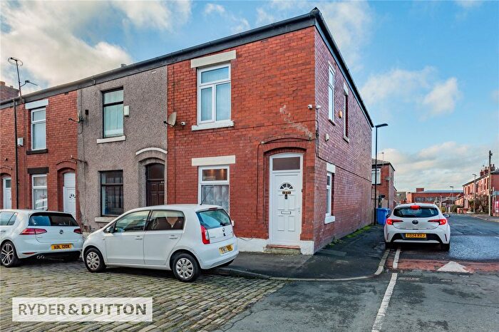 3 Bedroom End Terrace House For Sale In St. Martins Street, Castleton, Rochdale, Greater Manchester, OL11