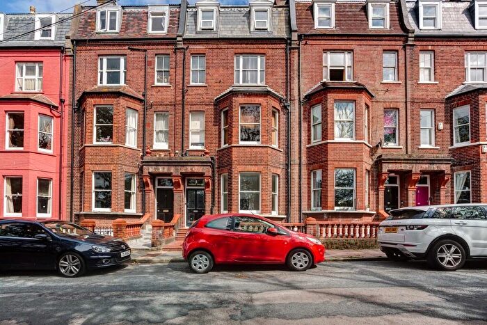 1 Bedroom Flat To Rent In College Terrace, Brighton, BN2