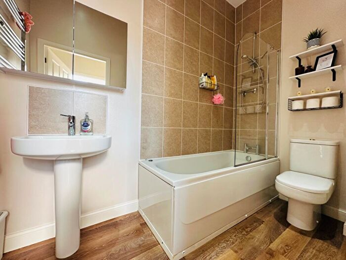 2 Bedroom Apartment To Rent In Station Road, Uddingston, Glasgow, G71