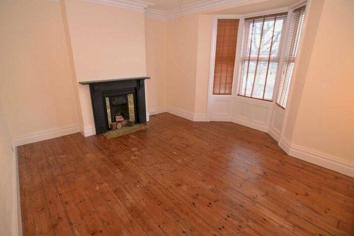 2 Bedroom Maisonette To Rent In Birtley Avenue, Tynemouth, Tyne & Wear, NE30