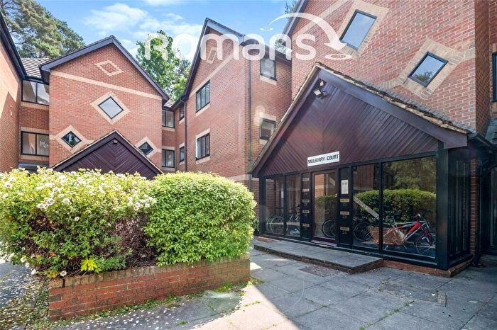 1 Bedroom Apartment For Sale In Mulberry Court, Wayland Close, Bracknell, RG12