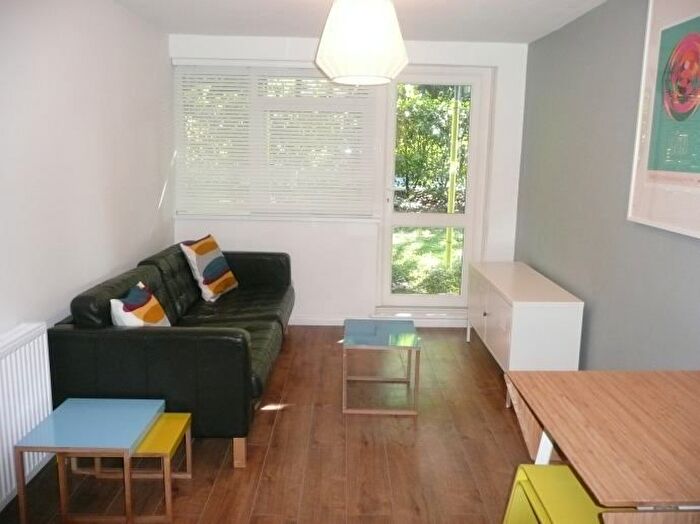 3 Bedroom Maisonette To Rent In Gloucester Road, Norbiton, Kingston Upon Thames, KT1