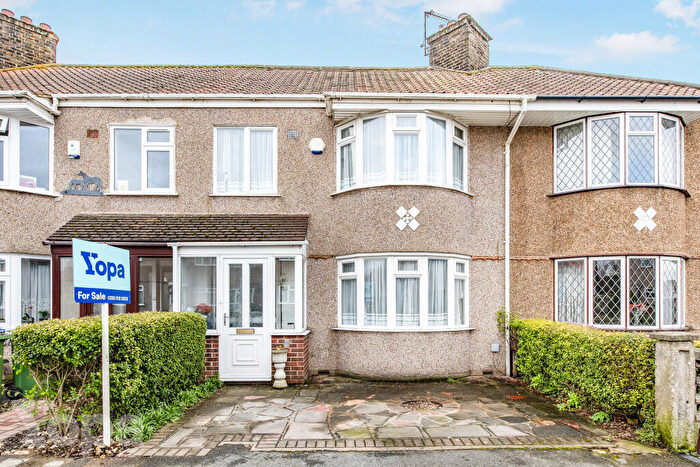 4 Bedroom Terraced House For Sale In Herbert Road, Bexleyheath, DA7