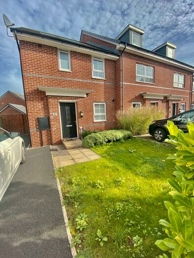 3 Bedroom House To Rent In Broadsman Road, Preston, PR2