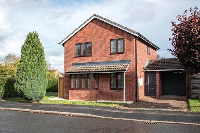 4 Bedroom Detached House For Sale In Furze Hill Road, Shipston On Stour, Warwickshire, CV36