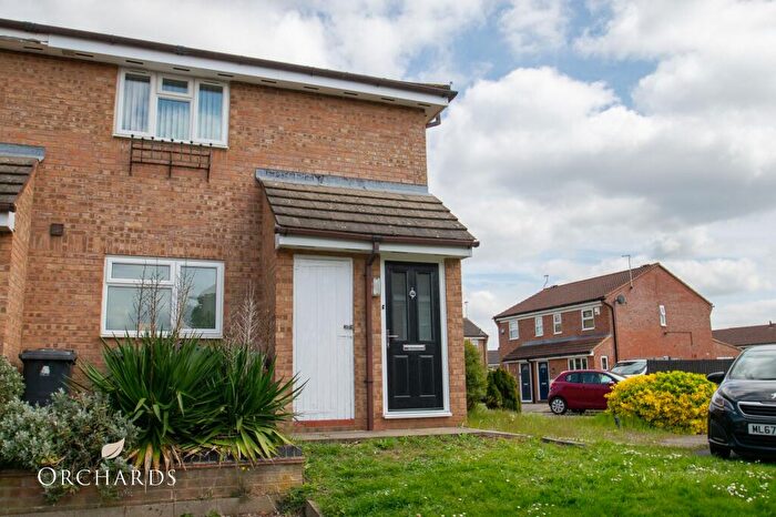 1 Bedroom Maisonette To Rent In Ailesbury Road, Ampthill, MK45