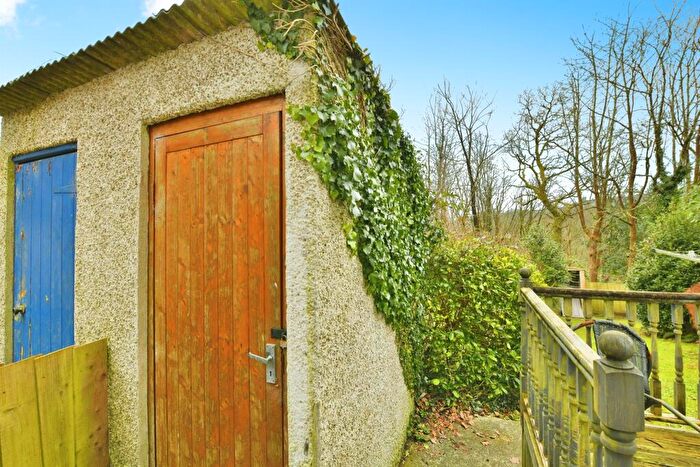 2 Bedroom Flat For Sale In Cressbrook Drive, Plymouth, PL6