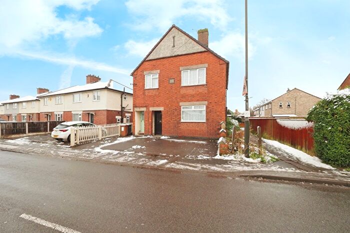 2 Bedroom Detached House For Sale In The Castle Way, Willington, Derby, DE65