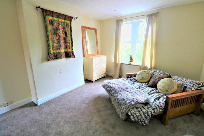 2 Bedroom Flat To Rent In Ilkeston Road, Nottingham, NG7