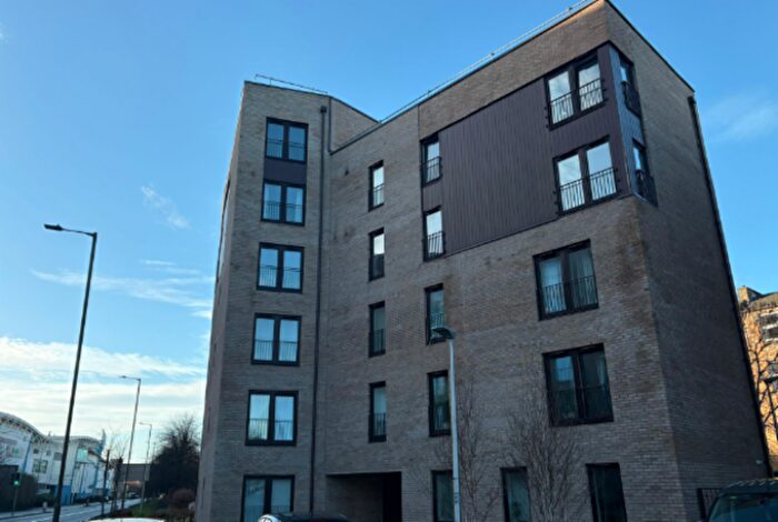 1 Bedroom Flat To Rent In , Morrison Crescent, EH3