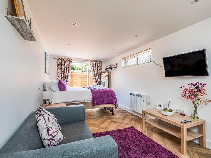 1 Bedroom Flat To Rent In East Wittering, PO20